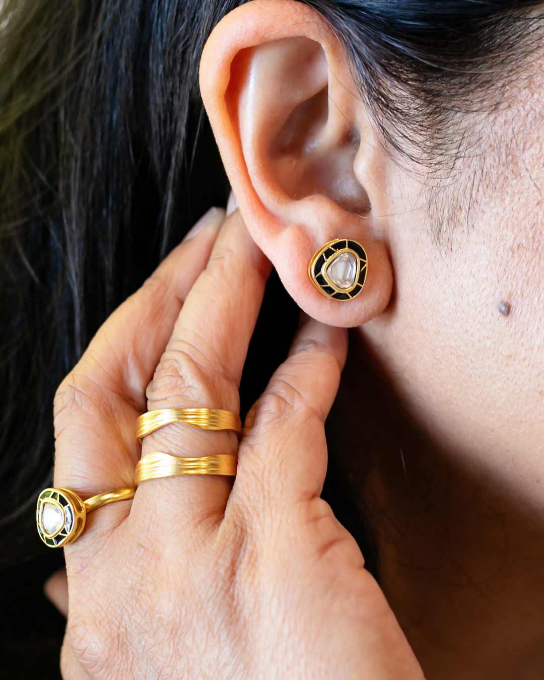 Moonlit Kundan Studs - Black