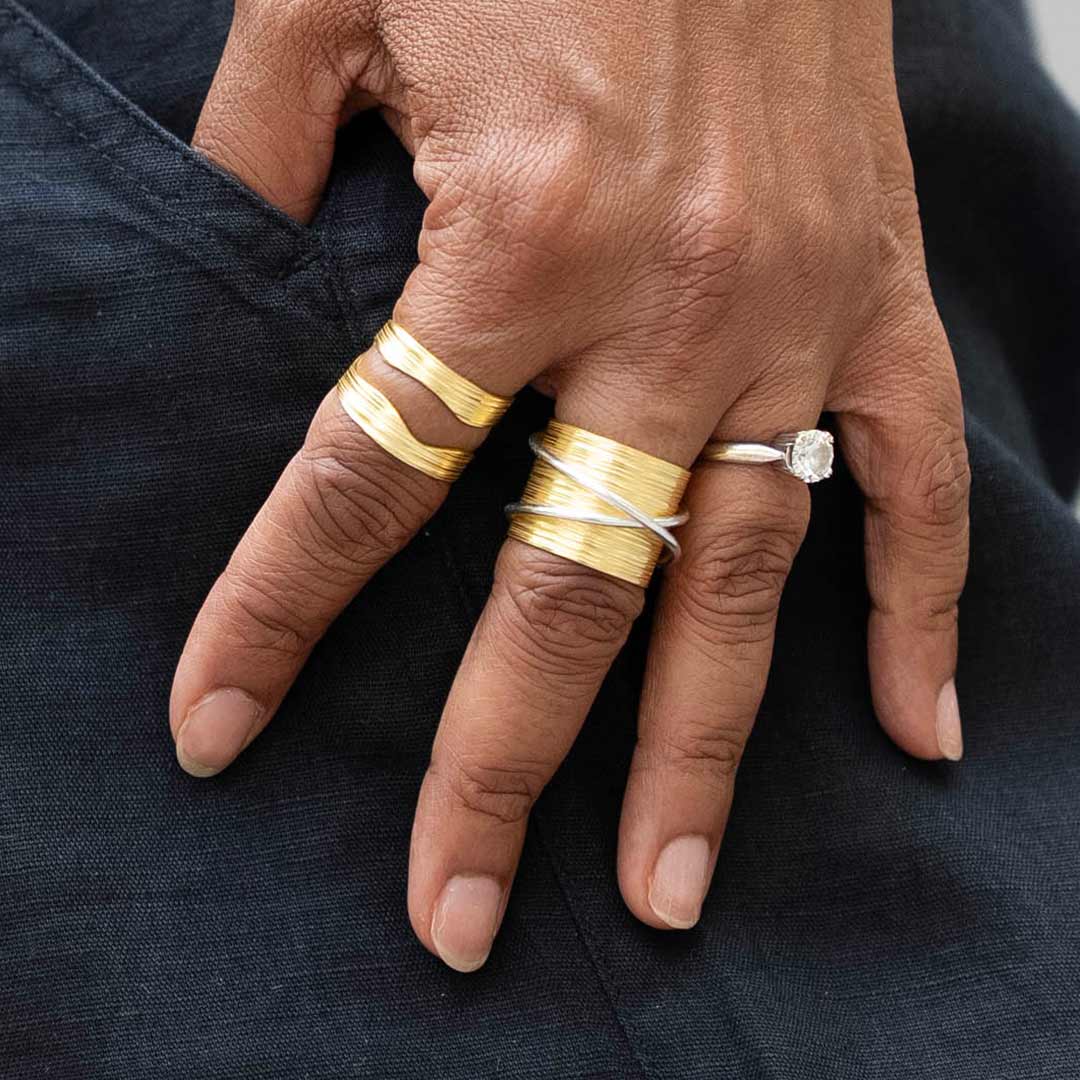 Kuma Hollow Waves Ring