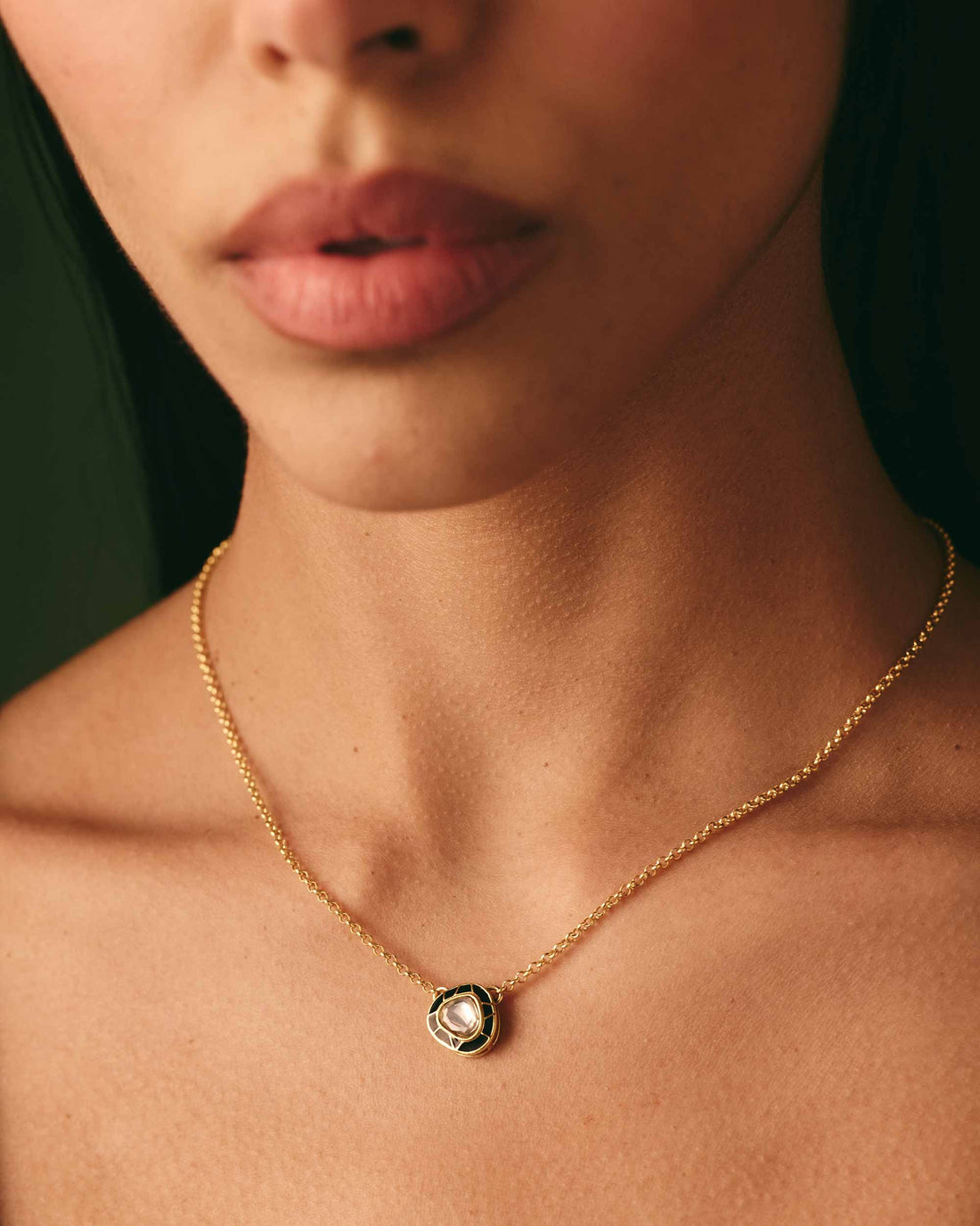 Moonlit Kundan Pendant Necklace - Black