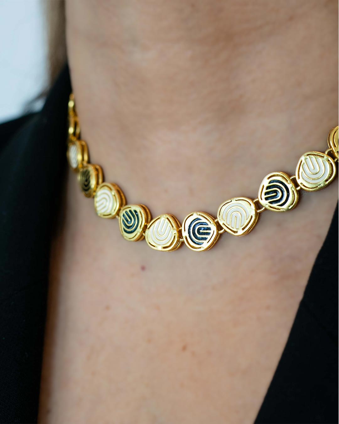 Royal Flip Kundan Necklace - Black