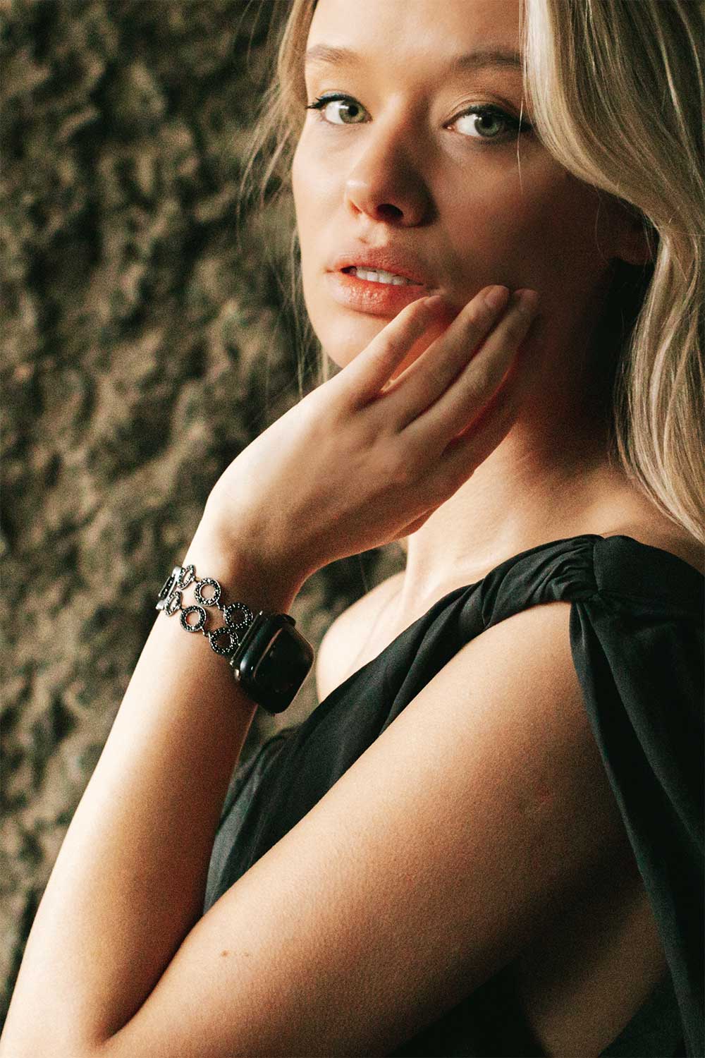 Diamanté Mandala - Midnight Black