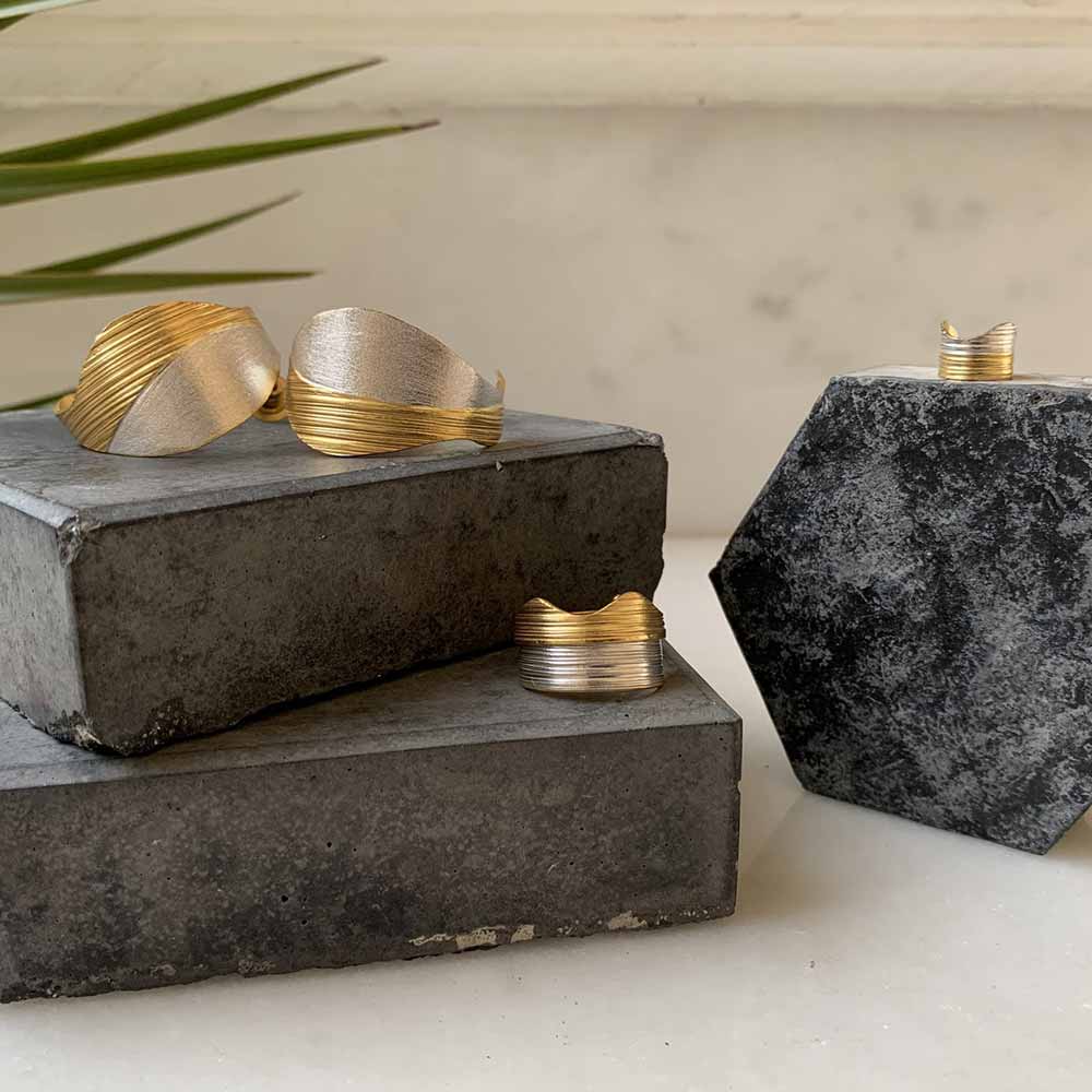 Kuma Waves Ring - Silver &amp; Gold