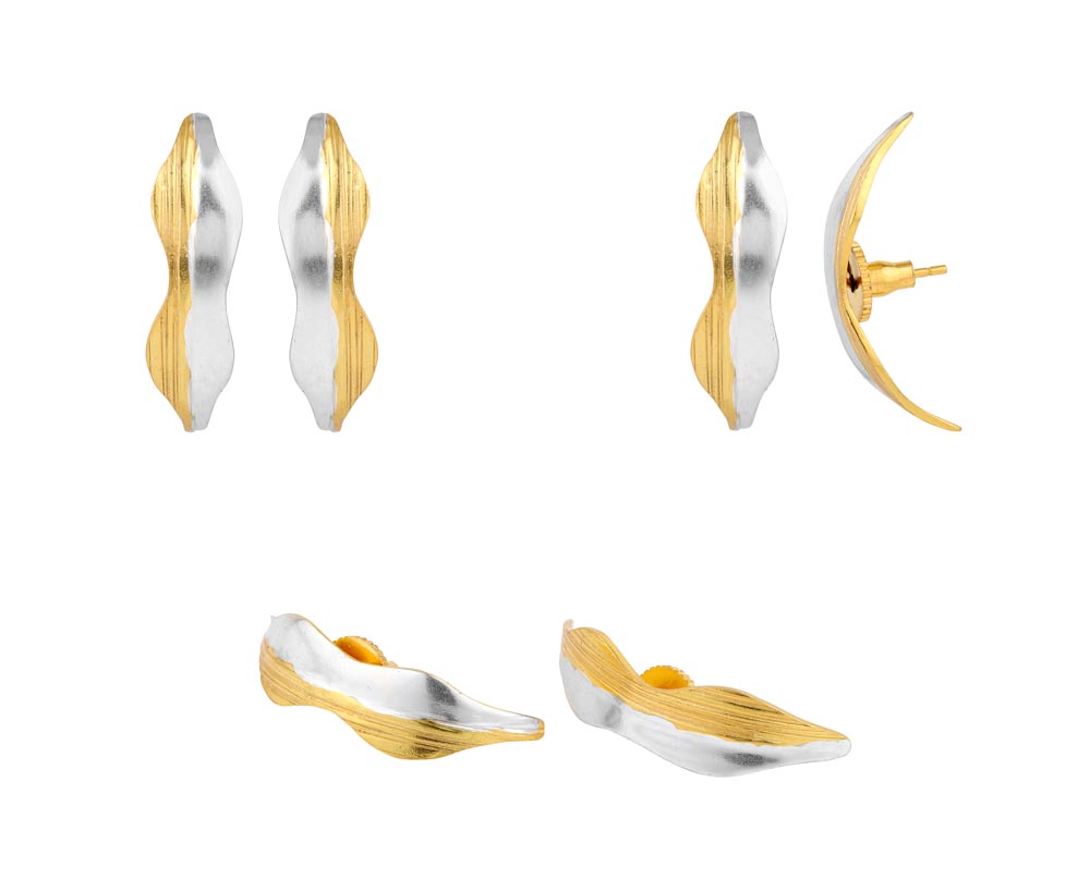 Kuma Waves Huggie Earrings